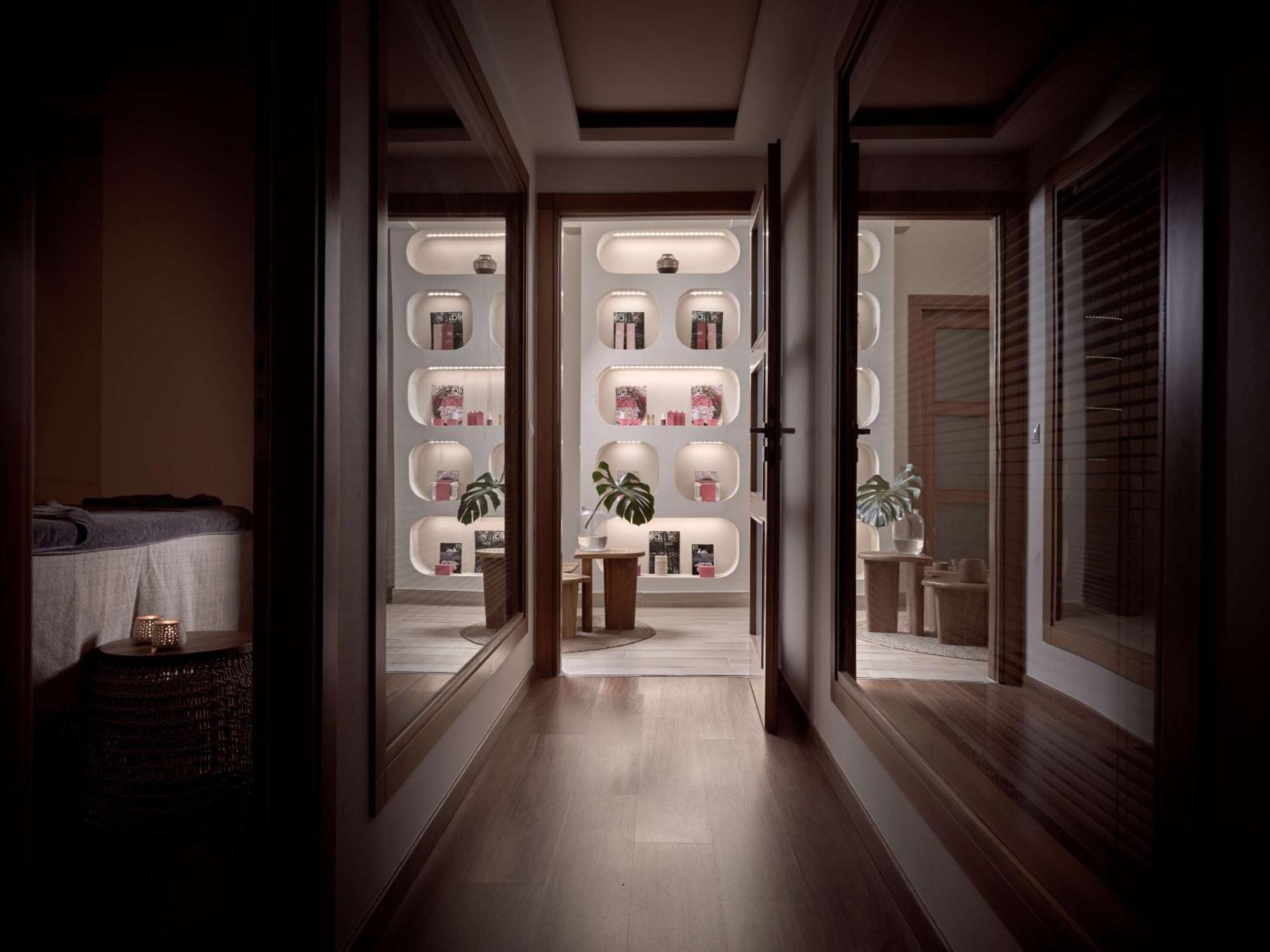 Numo Ierapetra Beach Resort Crete, Adults Only, Curio Collection Hilton 외부 사진