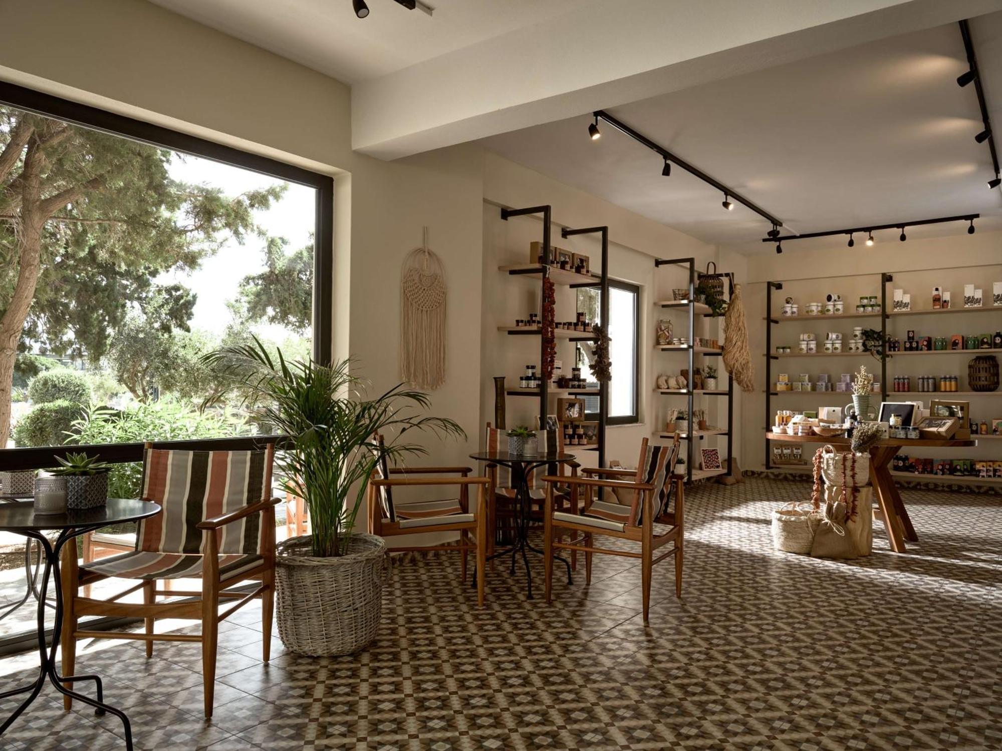 Numo Ierapetra Beach Resort Crete, Adults Only, Curio Collection Hilton 외부 사진