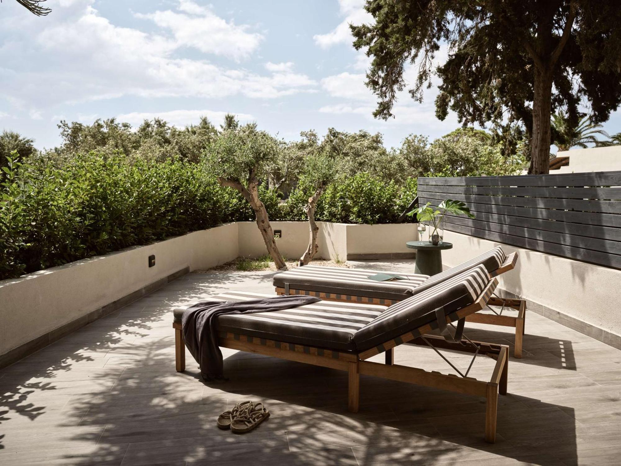 Numo Ierapetra Beach Resort Crete, Adults Only, Curio Collection Hilton 외부 사진