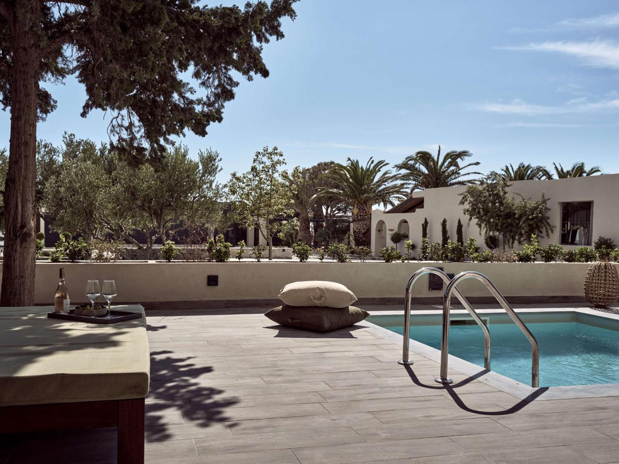 Numo Ierapetra Beach Resort Crete, Adults Only, Curio Collection Hilton 외부 사진