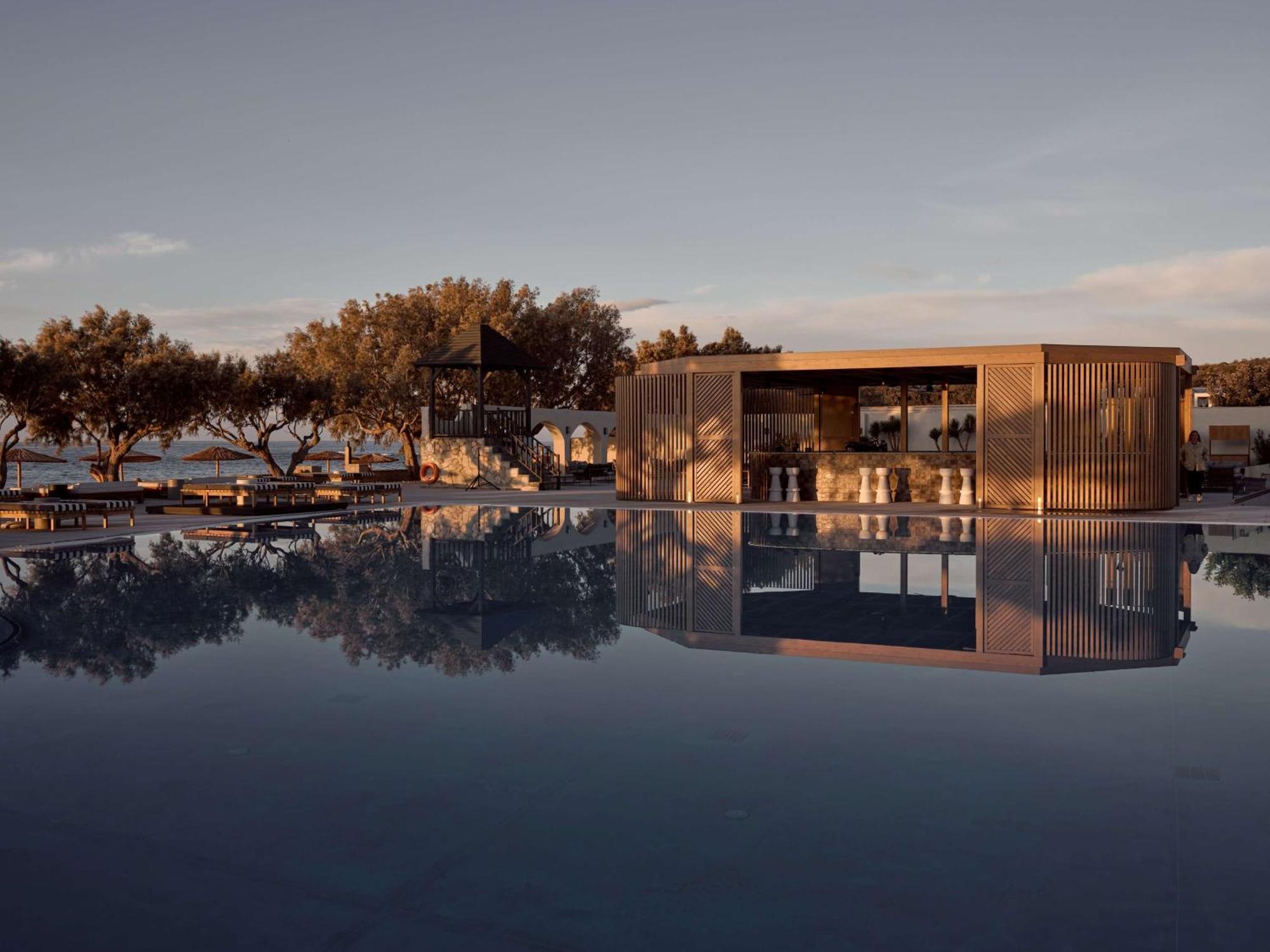 Numo Ierapetra Beach Resort Crete, Adults Only, Curio Collection Hilton 외부 사진