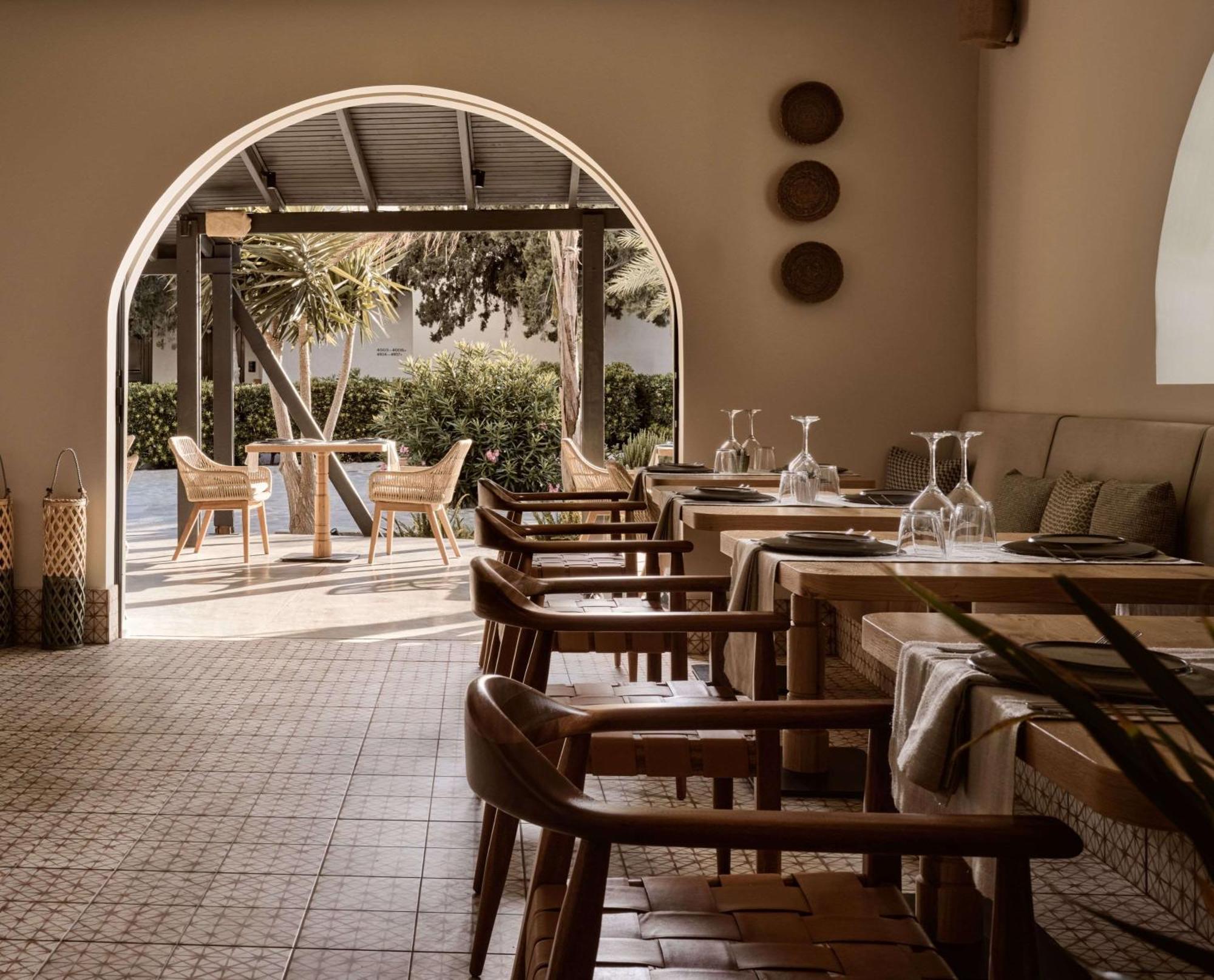 Numo Ierapetra Beach Resort Crete, Adults Only, Curio Collection Hilton 외부 사진