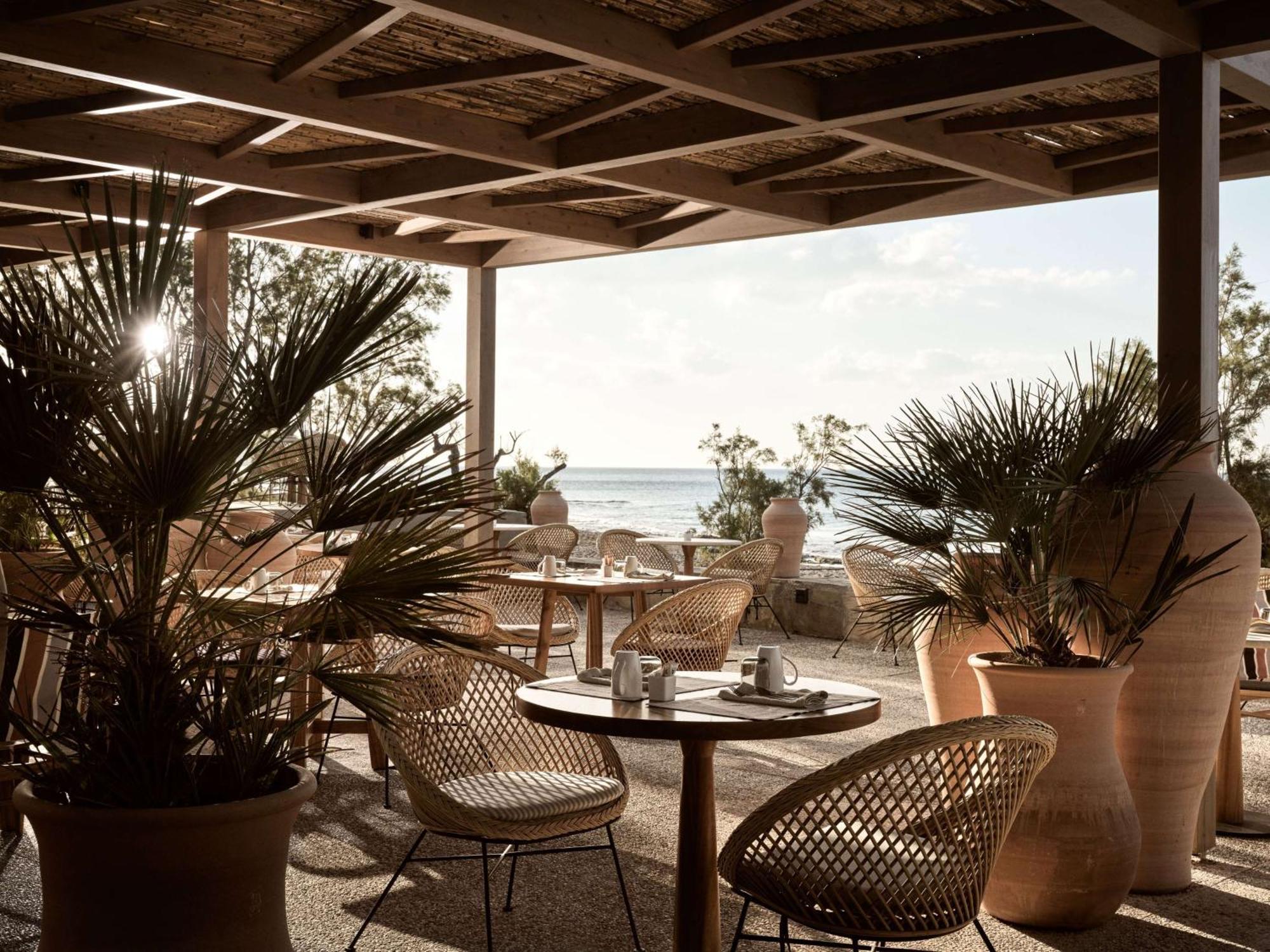 Numo Ierapetra Beach Resort Crete, Adults Only, Curio Collection Hilton 외부 사진